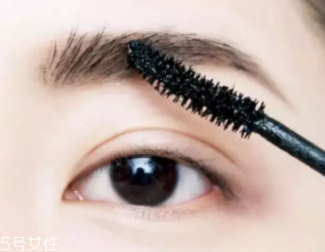 過年涂什么口紅？這些唇色讓親屬夸你好看