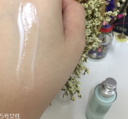 雅詩蘭黛乳液多少錢？