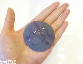 新買的氣墊粉撲要洗嗎？用久了一定要清洗