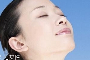 初春肌膚美白怎么做？隔離與淡斑兩手抓