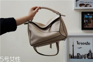 loewe是奢侈品嗎？西班牙百年奢華品牌
