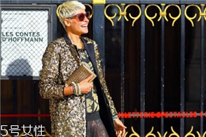 亮片衣服怎么搭配？助你成為時(shí)髦精