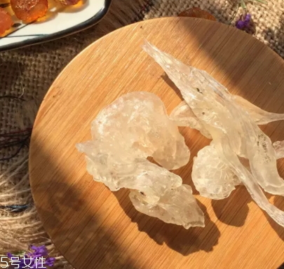 雪燕可以生吃嗎？雪燕沒煮熟可以吃嗎？