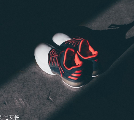 運(yùn)動(dòng)鞋225是多少碼？再也不用擔(dān)心選錯(cuò)尺碼