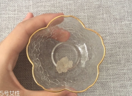 雪燕可以煮嗎？來(lái)看看雪燕的烹煮過(guò)程