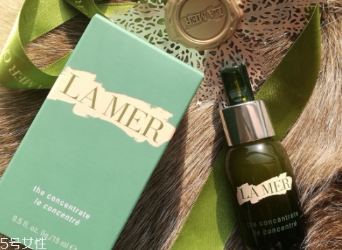 lamer海藍之謎精華液怎么用？