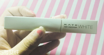 KATE睫毛打底膏怎么卸？化妝水濕敷2分鐘