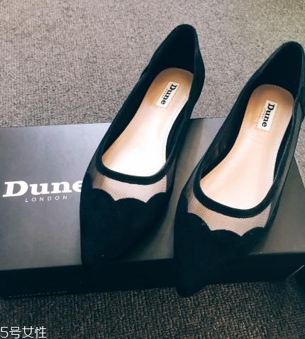 dune london是幾線品牌？英國(guó)著名奢華鞋履品牌