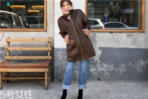 羊羔絨外套配什么褲子？讓你開春美個(gè)夠