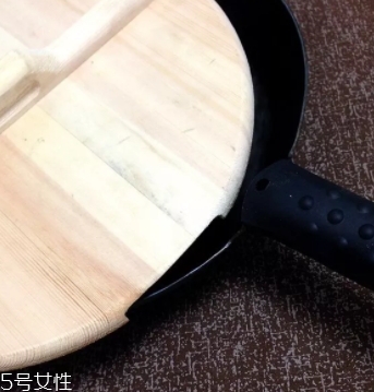 舌尖3章丘鐵鍋怎么樣？臻三環(huán)鐵鍋評(píng)測(cè)