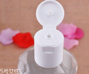 雅漾卸妝水敏感肌能用嗎？敏感肌慎用