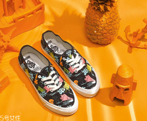 vans與海綿寶寶2018聯(lián)名系列多少錢_在哪買？