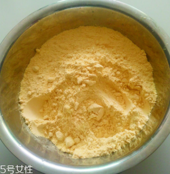 蔓越莓發(fā)糕怎么做好吃？這么做超美味