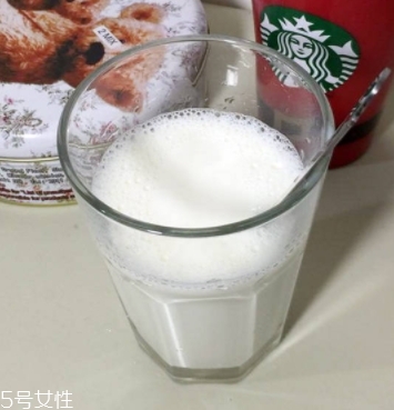 藍(lán)胖子奶粉怎么開？根據(jù)需求選擇開口