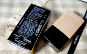 香奈兒粉底液遮瑕效果好嗎？遮瑕力較弱