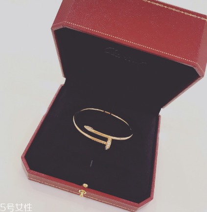 卡地亞手鐲會掉鉆嗎？忠貞愛情的特別見證