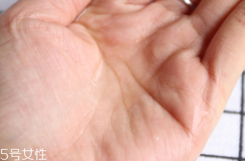 悅木之源和伊麗莎白雅頓哪個好？兩款精華大比拼
