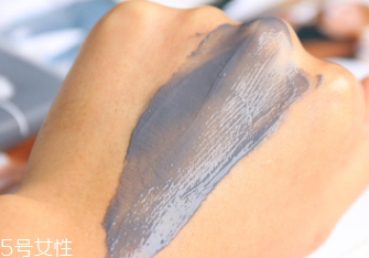 悅木之源和朵梵哪個(gè)好？同屬雅詩蘭黛集團(tuán)不分伯仲