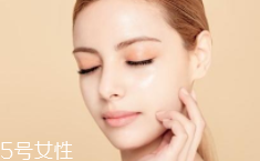 素顏霜前面用什么？妝前保養(yǎng)不可少