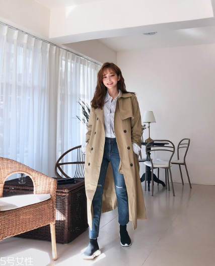 風(fēng)衣搭配什么鞋子？早春美出新高度