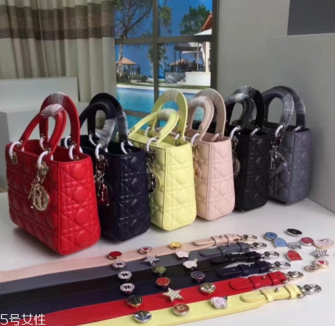 dior迪奧包包哪款好？這幾款最經(jīng)典