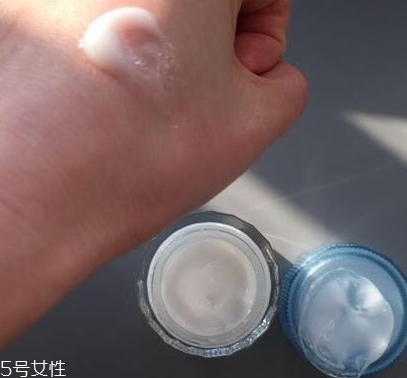 面霜可以晚上用嗎？面霜也分早晚霜
