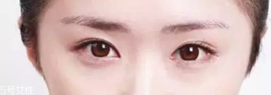 眉粉怎么選顏色好看？淺咖色不挑膚色