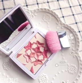 dior迪奧腮紅怎么樣？多角度評測