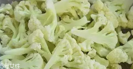 花椰菜炒肉怎么做好吃？這么做簡(jiǎn)單又美味