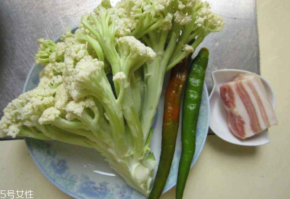 花菜不熟會中毒嗎？不要這樣嘗試