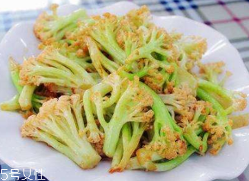花菜炒多久能熟？5分鐘就足夠