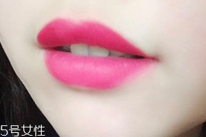 魅可珊瑚色口紅是幾號(hào)？relentlessly red桃花粉