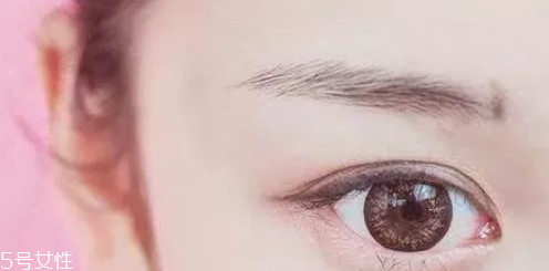 眉卡好用還是眉貼好用？眉貼更精確