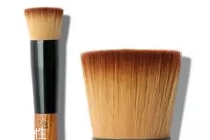 定妝粉用刷子好還是用粉撲好？新手用粉撲