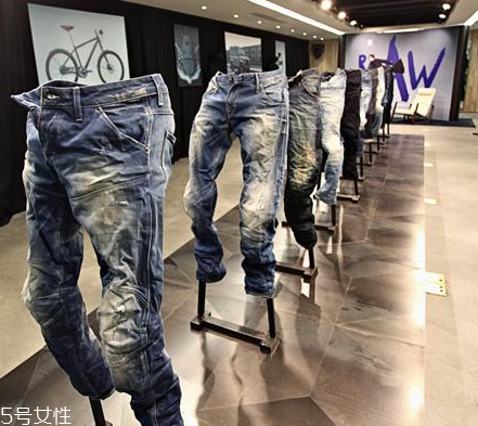 g star和evisu哪個好？兩大頂尖牛仔褲品牌