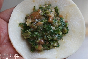 香椿水餃怎么做好吃？超詳細(xì)香椿豆腐餃子做法