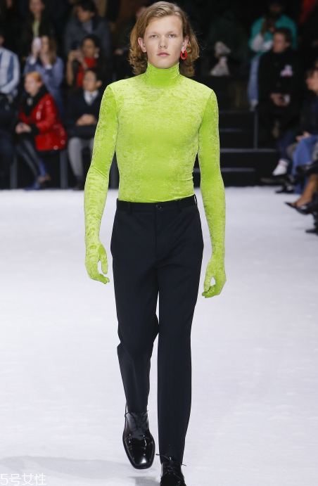 balenciaga巴黎世家2018秋冬系列好看嗎_有哪些款式？