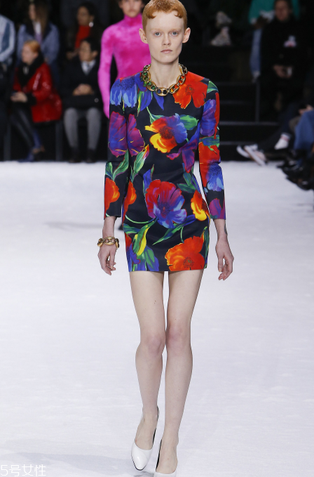 balenciaga巴黎世家2018秋冬系列好看嗎_有哪些款式？