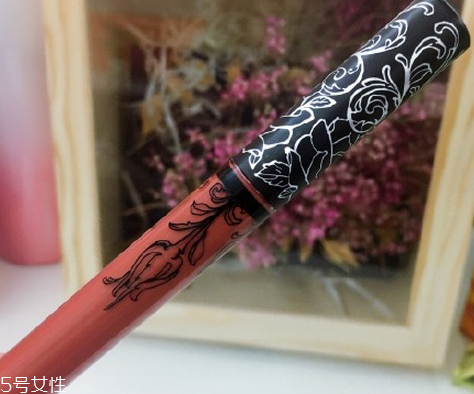 katvond口紅多少錢(qián)一支 性?xún)r(jià)比超高