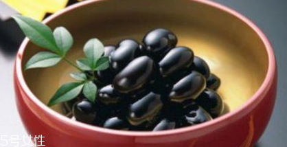 黑豆泡醋用生豆還是熟豆？熟不熟都可以