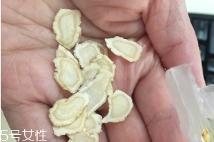 西洋參治失眠嗎？服用過量還會導(dǎo)致失眠