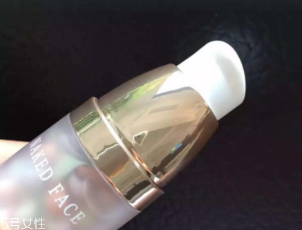 holika隔離霜好用嗎？性價比極高的干皮隔離霜