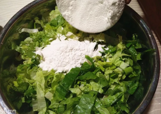 萵筍葉能蒸包子吃嗎？沒焯水會(huì)發(fā)苦