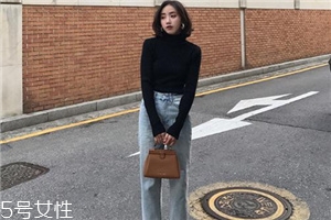 牛仔褲小腿太緊怎么辦？多穿穿就松了