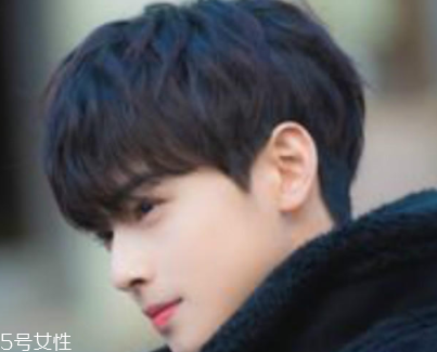 男士怎么樣設(shè)計(jì)發(fā)型好看？4款帥氣穩(wěn)重發(fā)型