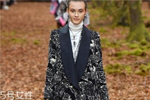 chanel香奈兒2018秋冬系列好看嗎_有哪些款式？