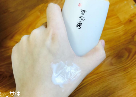 雪花秀滋陰套裝適合什么膚質(zhì)？所有肌膚都適用