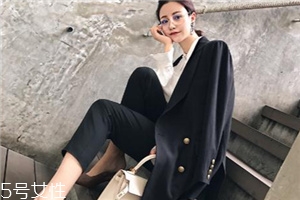 雙排扣西裝怎么搭配？盡顯帥氣女王范兒