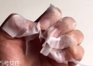 敷完的面膜有什么妙用？做手指膜預防倒刺