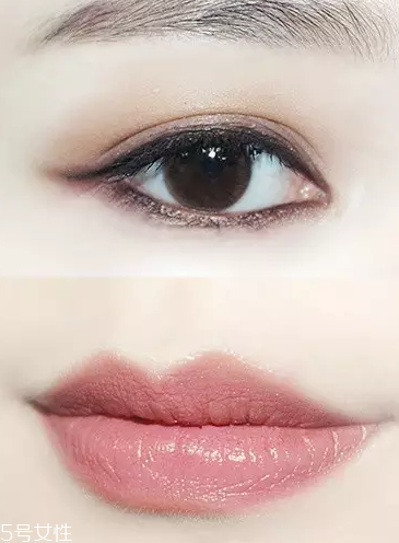 顯年輕的口紅色有哪些？TF黑管口紅溫柔又活潑